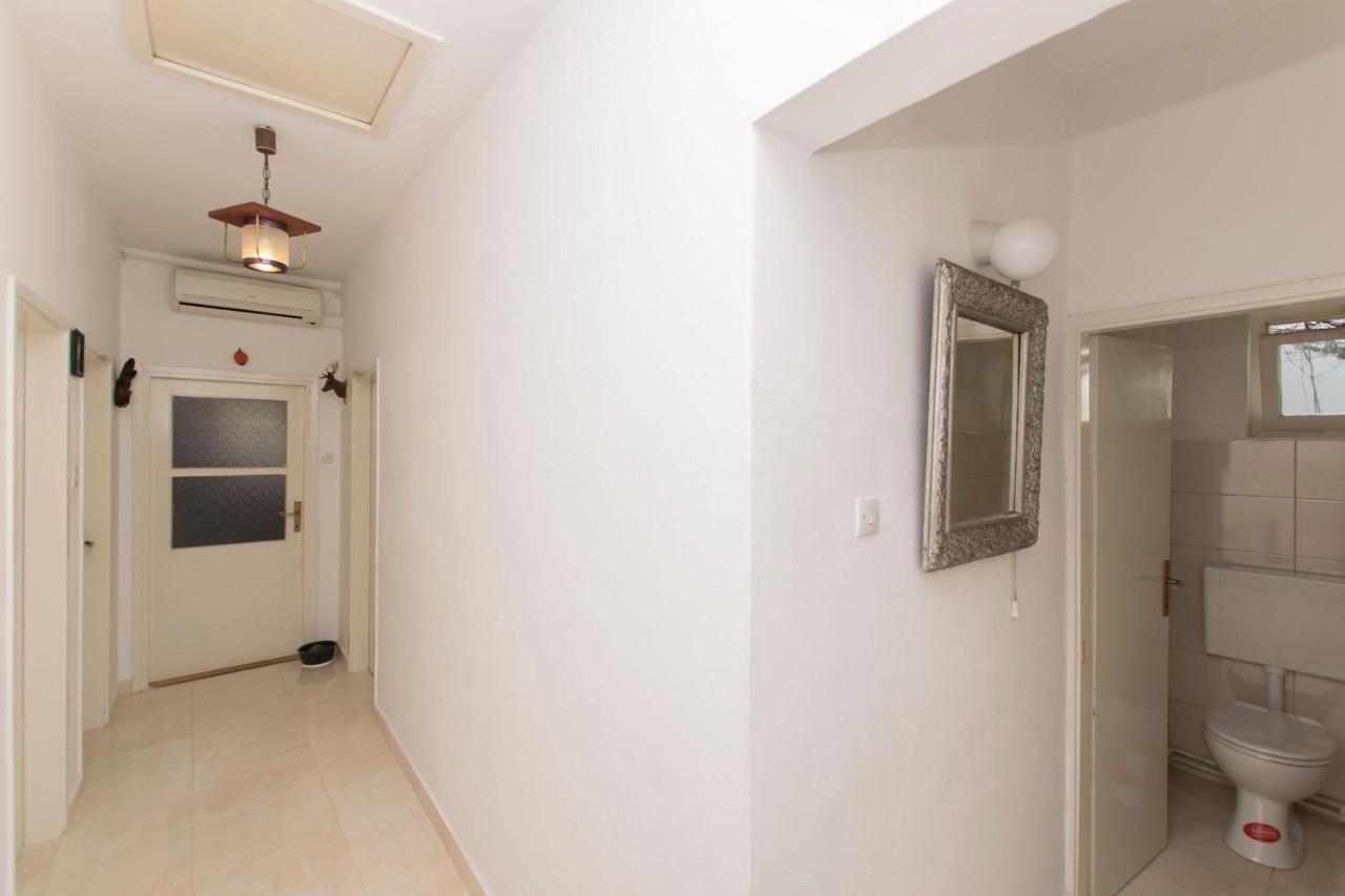 Apartments Miroslava โวดีเซ ภายนอก รูปภาพ
