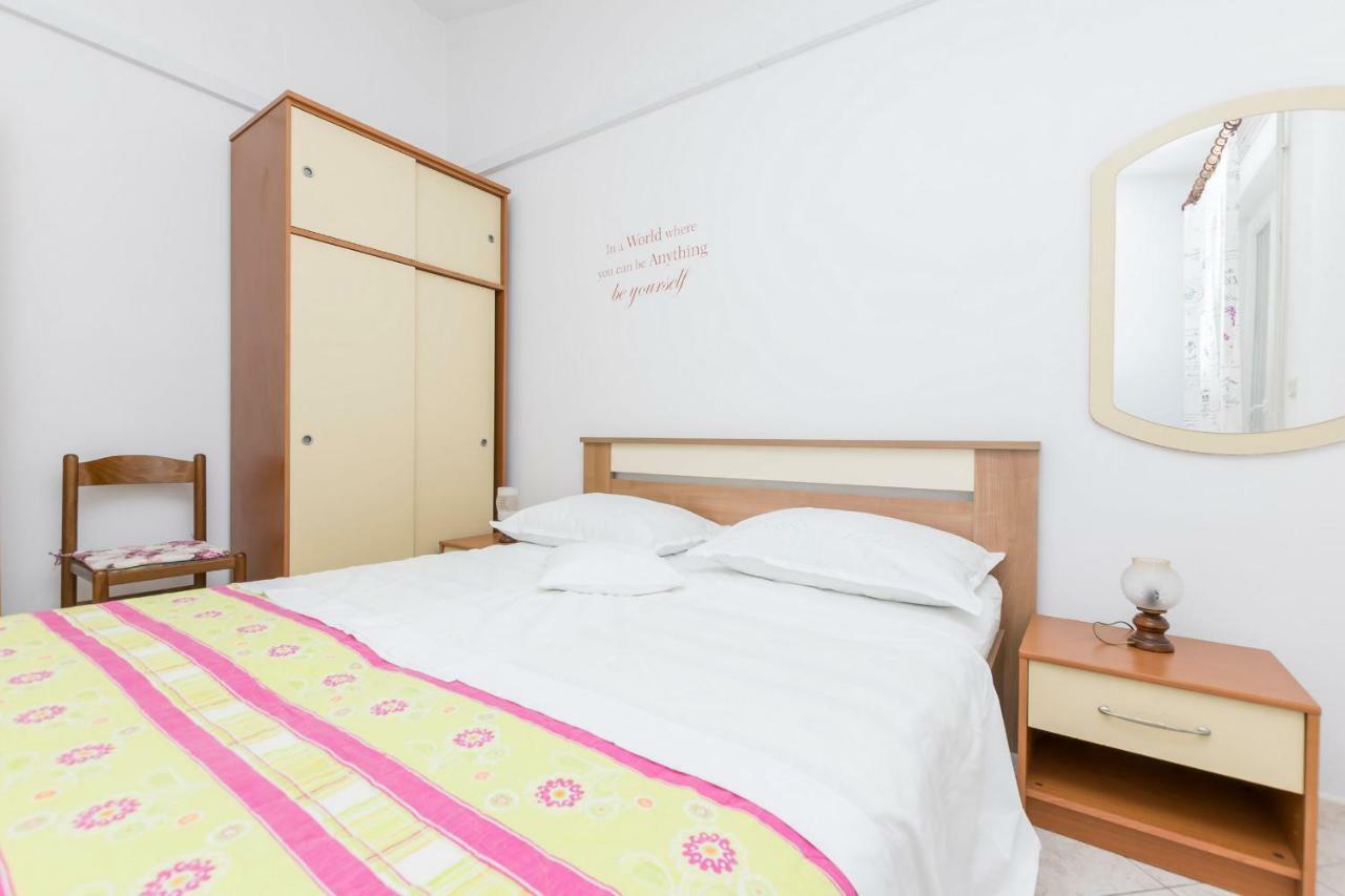 Apartments Miroslava โวดีเซ ภายนอก รูปภาพ