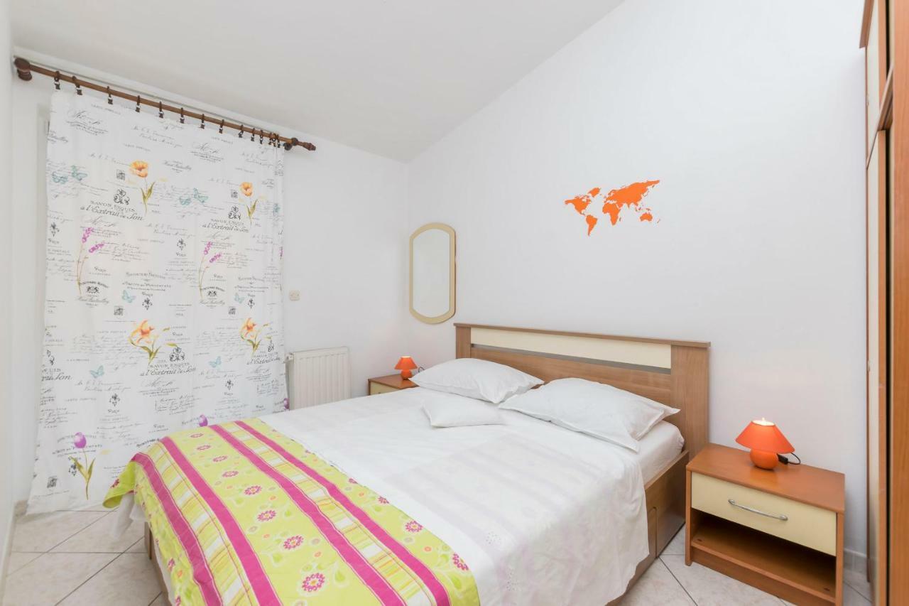Apartments Miroslava โวดีเซ ภายนอก รูปภาพ