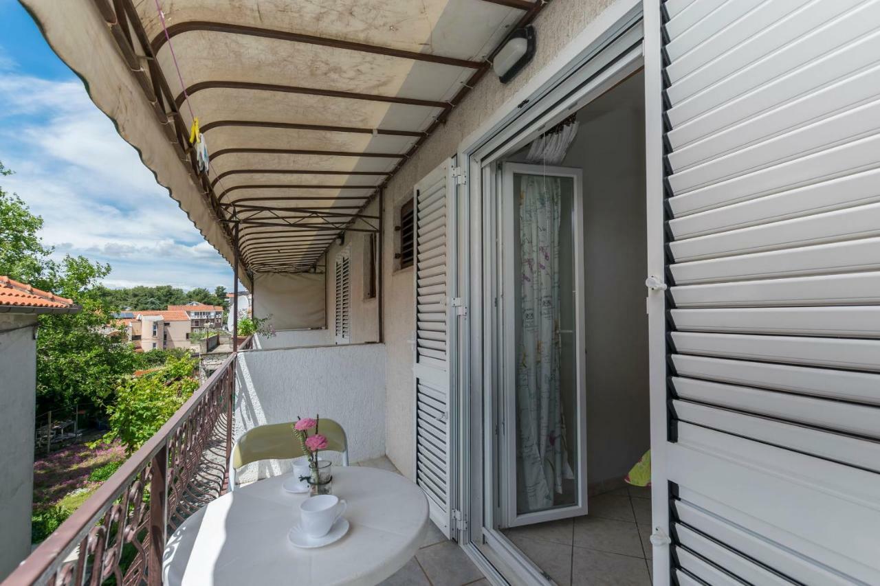 Apartments Miroslava โวดีเซ ภายนอก รูปภาพ