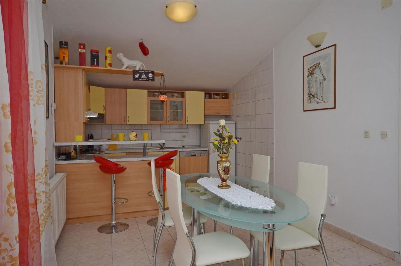 Apartments Miroslava โวดีเซ ภายนอก รูปภาพ